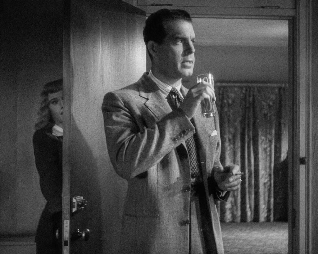 barbara stanwyck, billy wilder, double indemnity, fred macmurray, raymond chandler, hollywood authentic, review