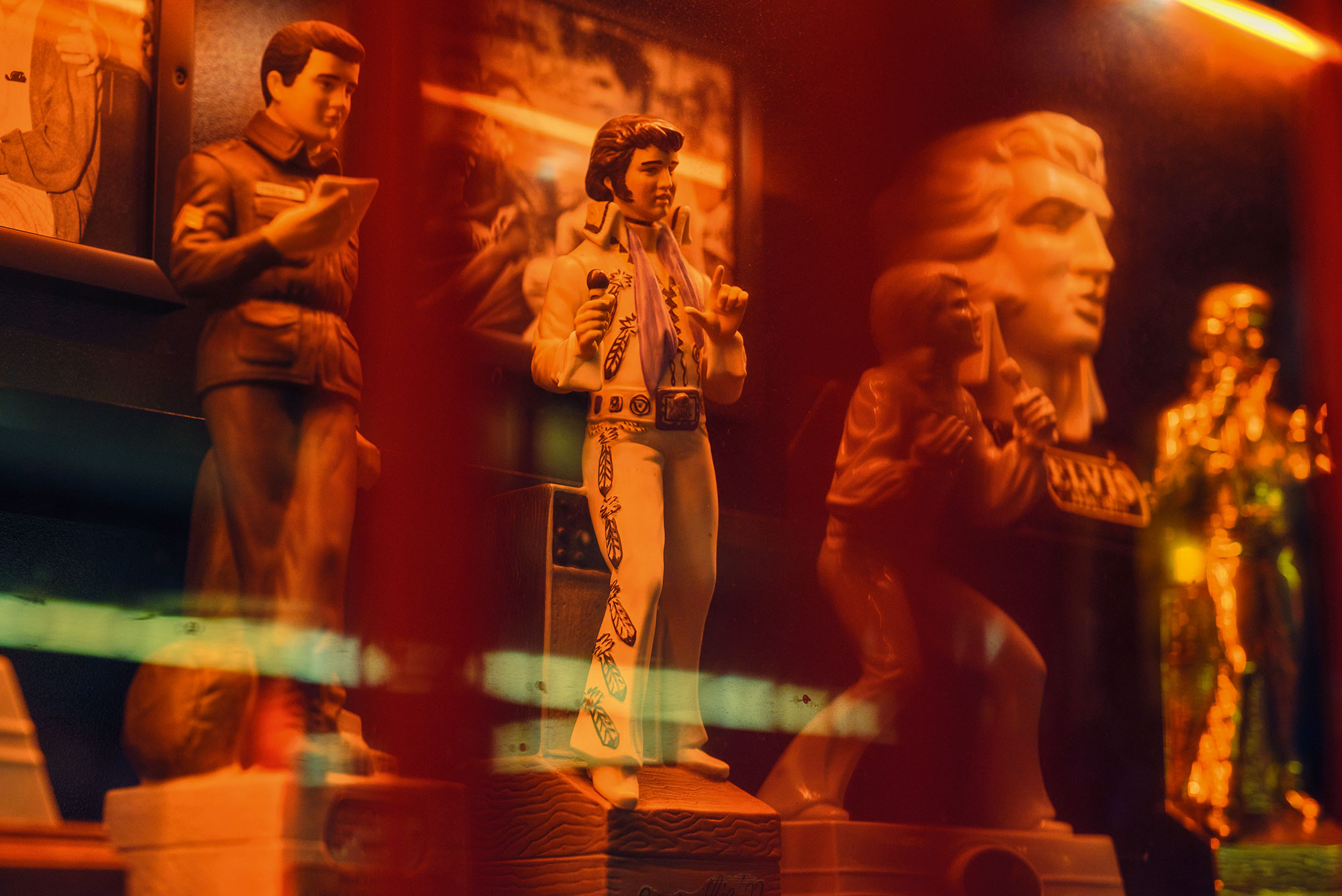 Beastie Boys, Elvis, La La Land, Los Angeles, Mark Read, Swingers, The Formosa Cafe