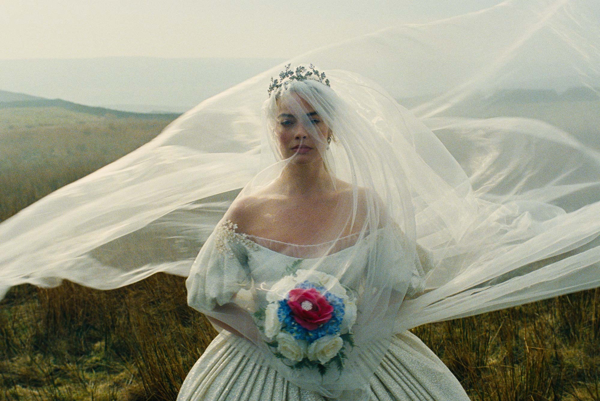 Alison Oliver, Emerald Fennell, Hong Chau, Jacob Elordi, Margot Robbie, Shazad Latif