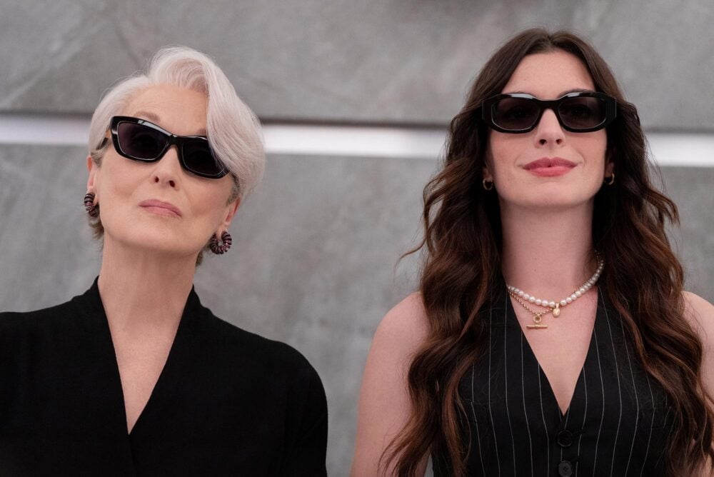 Anne Hathaway, Emily Blunt, Kenneth Branagh, Meryl Streep, Simone Ashley, Stanley Tucci
